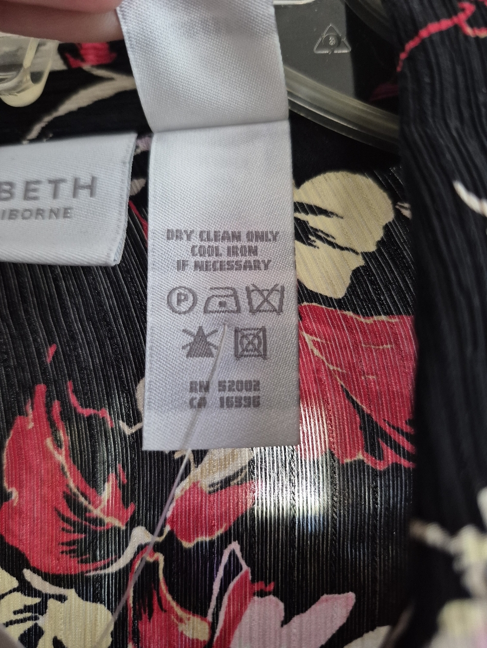 Elisabeth By Liz Claiborne Silk Floral Blouse - Picture 5 of 6
